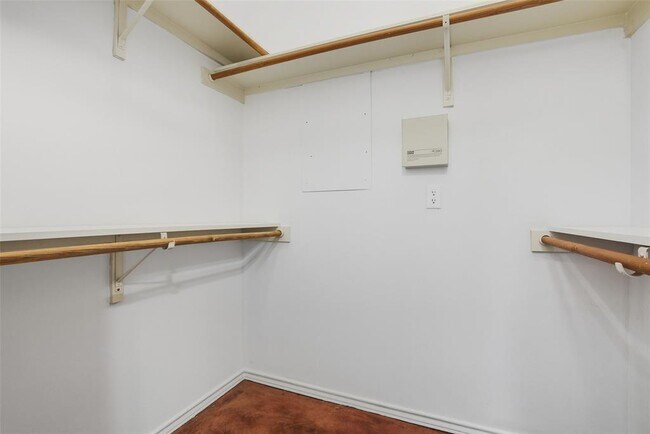 Building Photo - 2918 Ranch to Market Rd 620