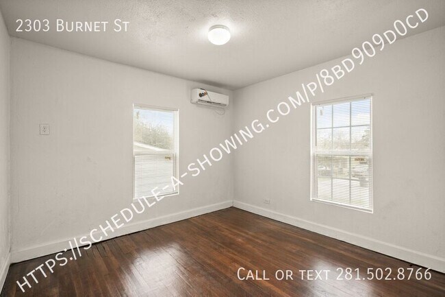 Building Photo - 2303 Burnet St