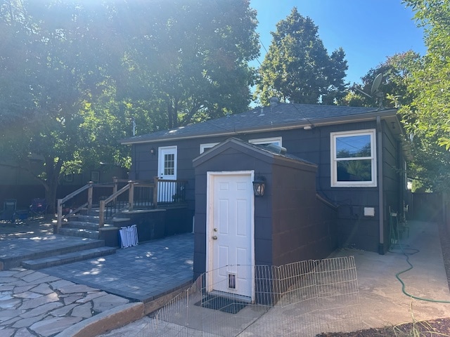 Building Photo - 6010 S Bemis St