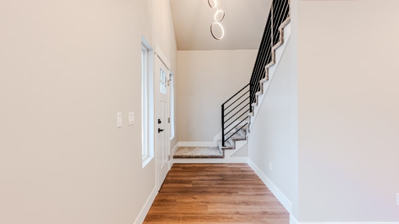 Building Photo - 2106 Oakes Ave