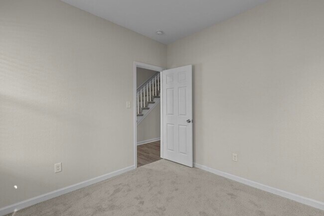 Building Photo - Jackson