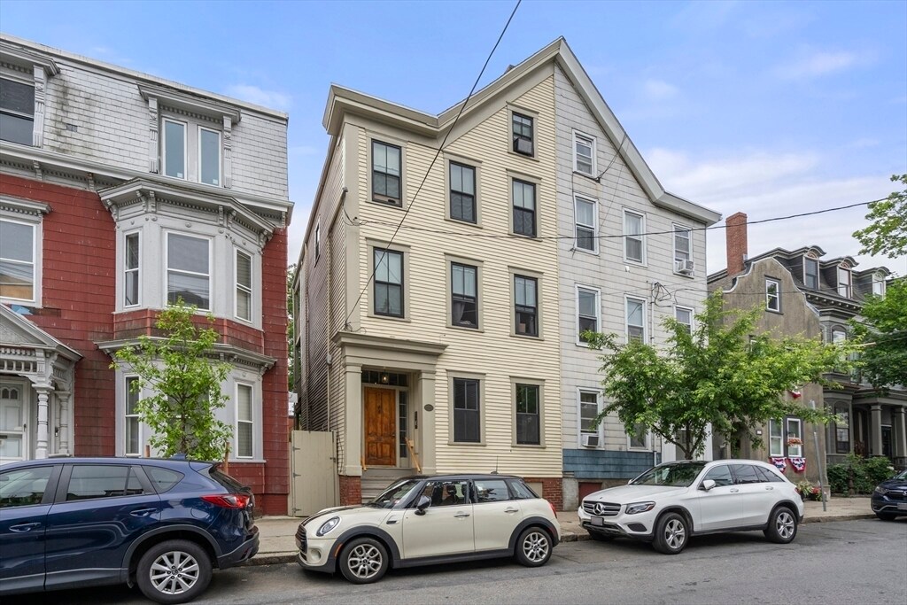 Building Photo - 29 Princeton St