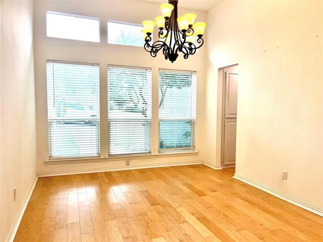 Building Photo - 1827 Rhinevalley Dr