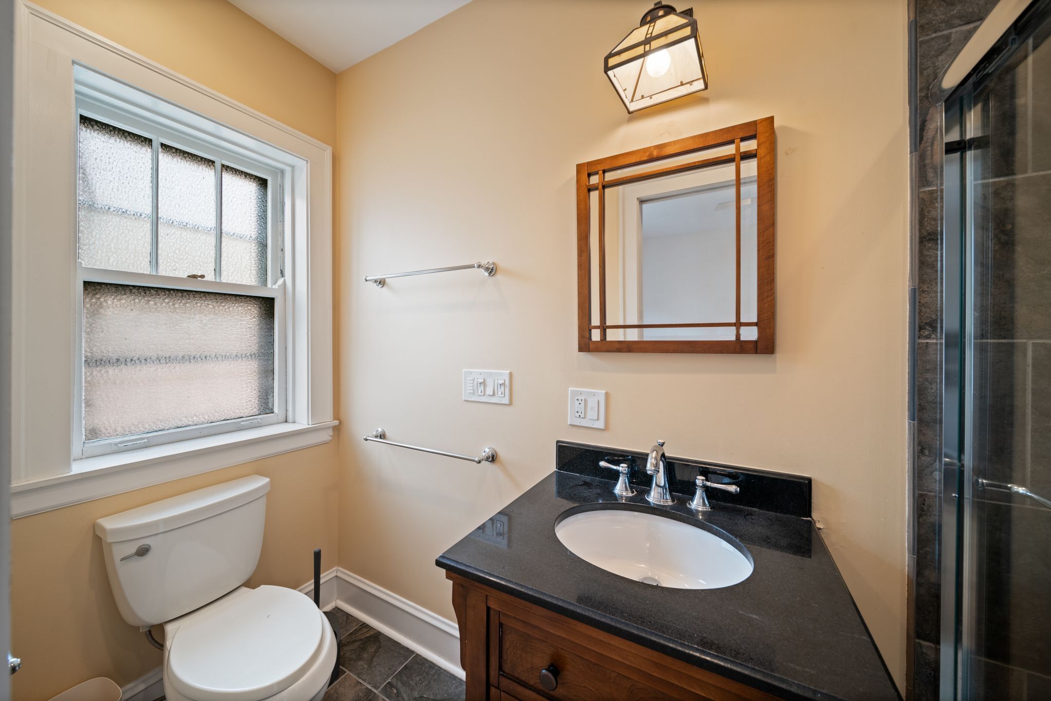 Building Photo - 721 Foster St