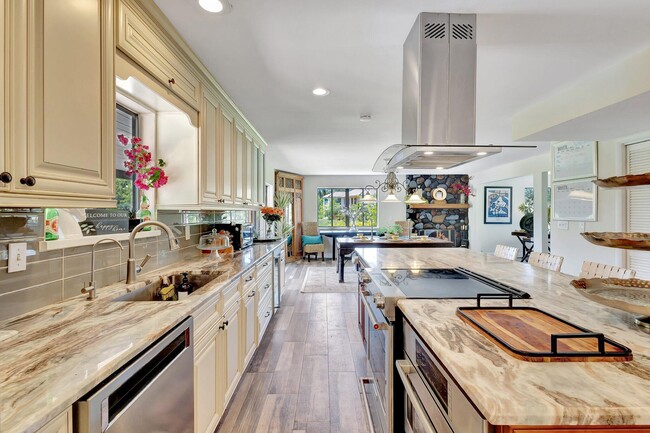 Building Photo - 5446 Reynolds Rd