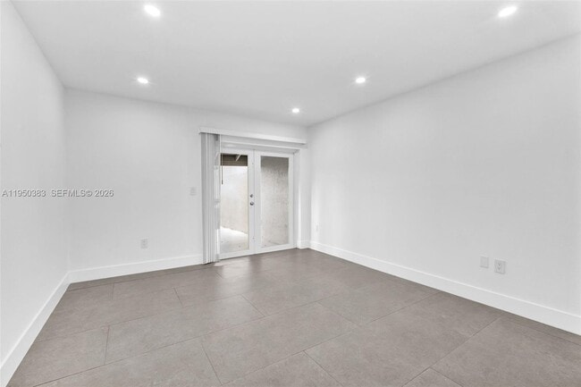 Building Photo - 8394 SW 148th Ave