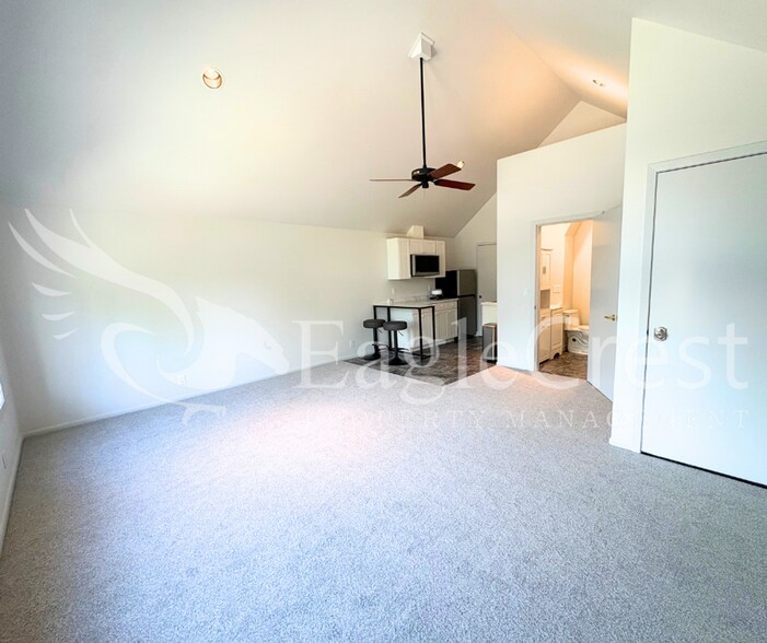Building Photo - Brand-New Studio Apartment Utilities Included! $300.00 OFF 2nd Month Rent!!