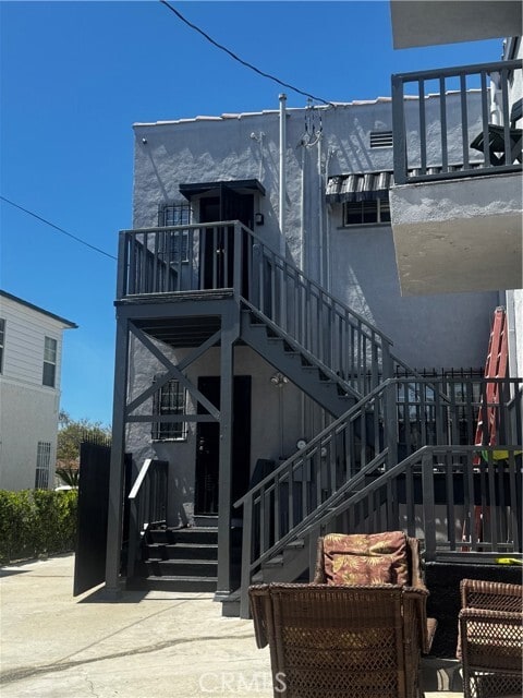 Building Photo - 1642 S Bedford St