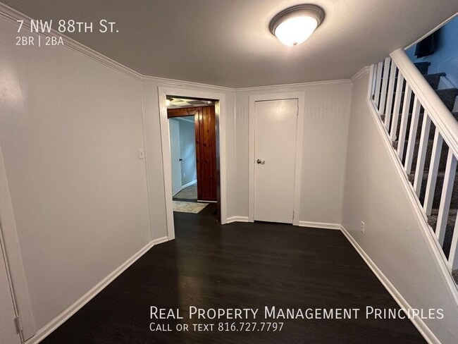 Building Photo - 7 NW 88th St