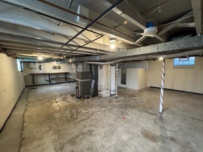 Building Photo - 538 Chicora St