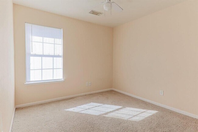 Building Photo - 1259 Bartlett Cove Dr