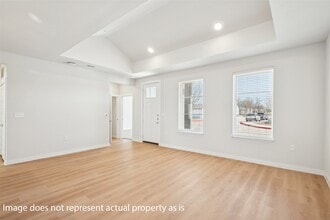 Building Photo - 3651 S Custer Rd