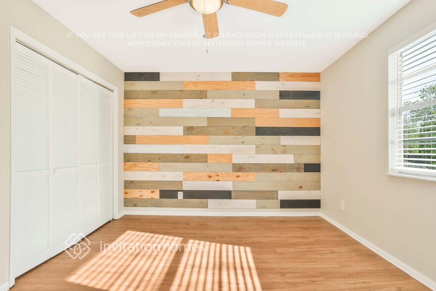 Building Photo - 4051 Woodsong Dr