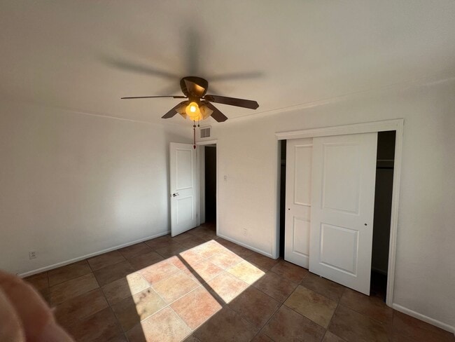 Building Photo - 4 Bed. 2 Ba. Home in Historic Dist. Minutes from the U of A, Downtown & 4th Ave. Bus. District