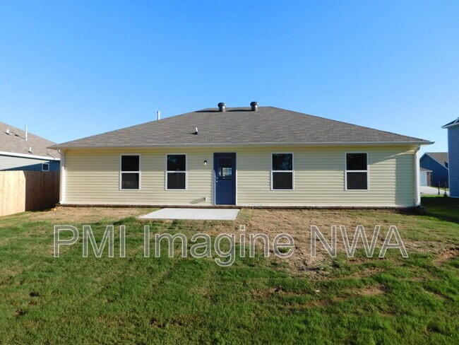 Building Photo - 1142 S Gentle Valley Dr
