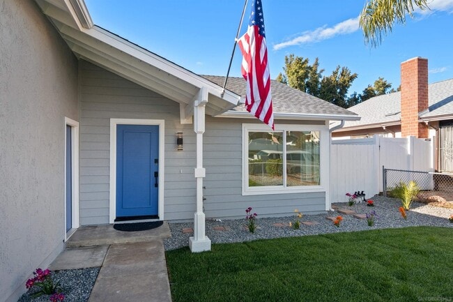 Building Photo - 7160 Alsacia St