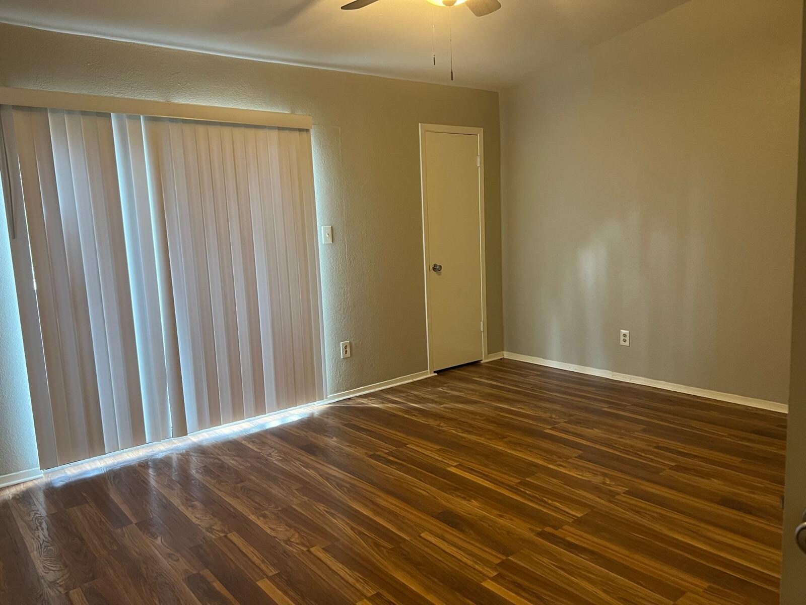 Building Photo - 1405 N 15th St