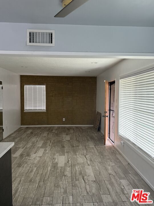 Building Photo - 2107 W 158th St