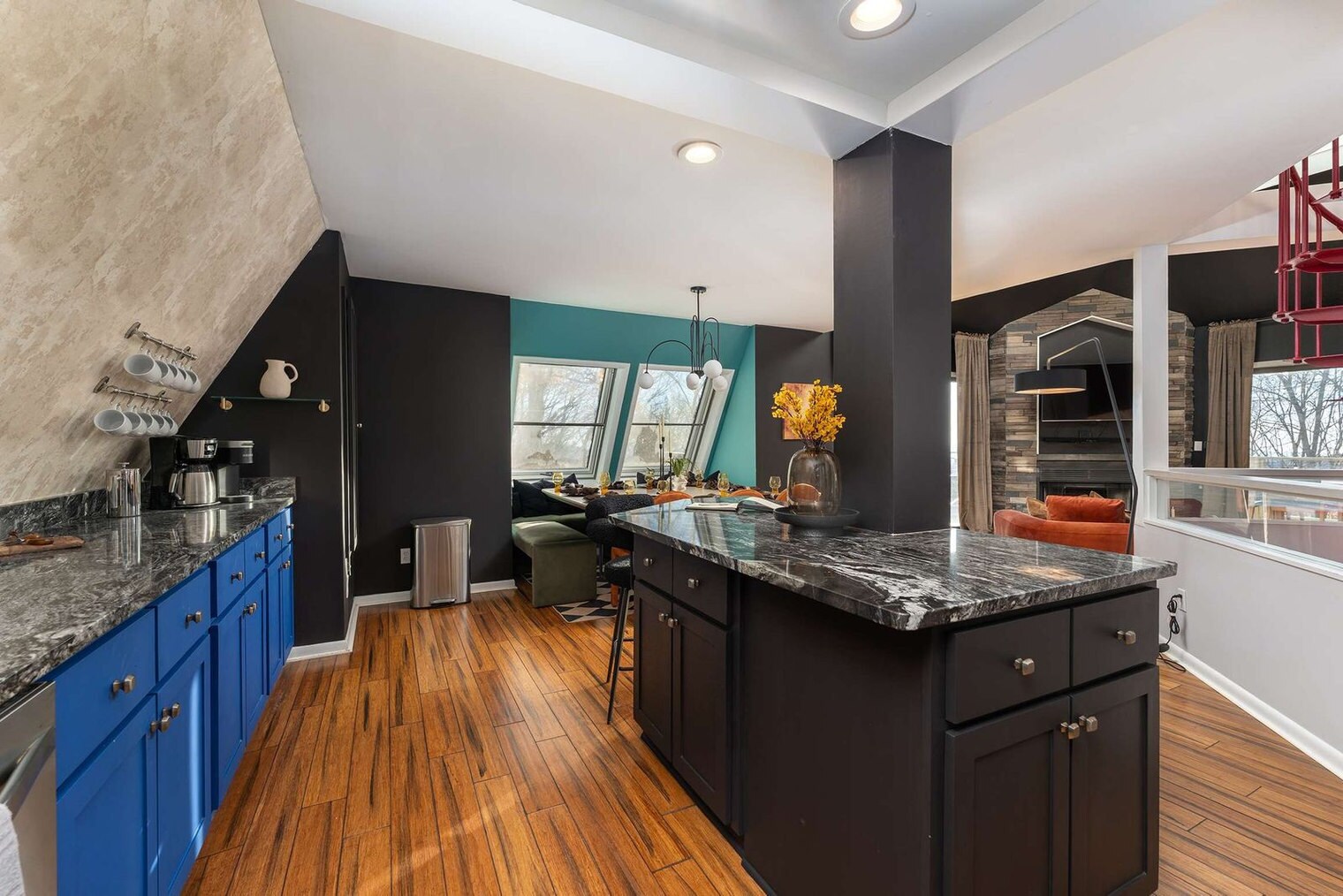 Building Photo - 585 Granny Lewis Ln