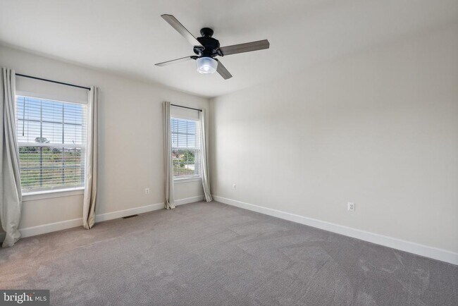 Building Photo - 13827 Litespeed Way