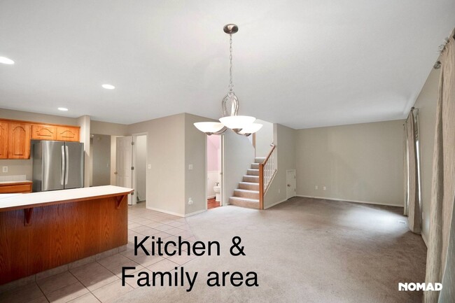 Building Photo - 17512 House for rent in Vancouver