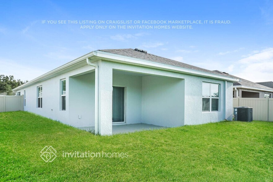 Building Photo - 7937 Majestic Palms Ct