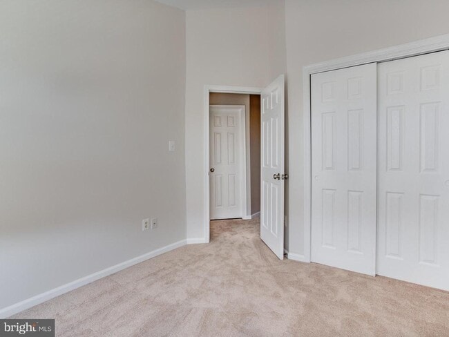 Building Photo - 6704 Dorothy Giles Ct