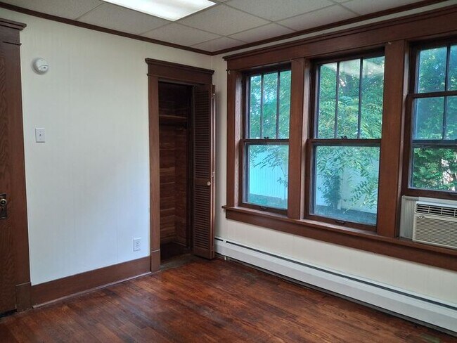 Building Photo - 4 bedroom home in Galien, MI