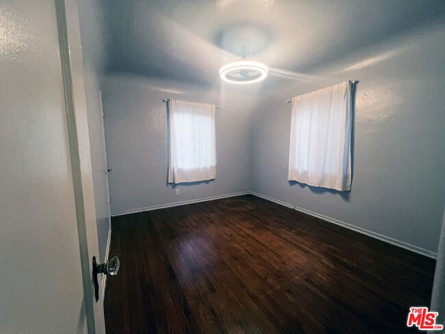 Building Photo - 2749 S Sepulveda Blvd