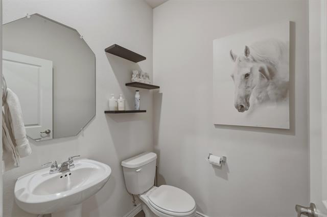 Building Photo - 2137 Crooked Bow Dr