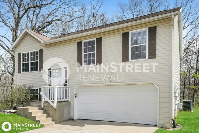 Building Photo - 8 Shady Village Ct, Lake St. Louis, MO 63367