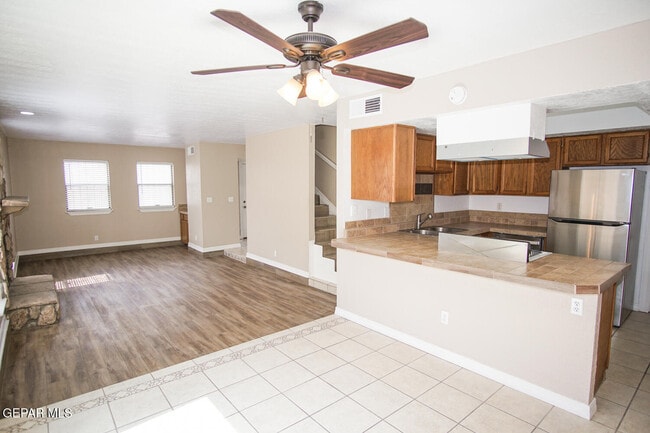 Building Photo - 1582 Bengal Dr