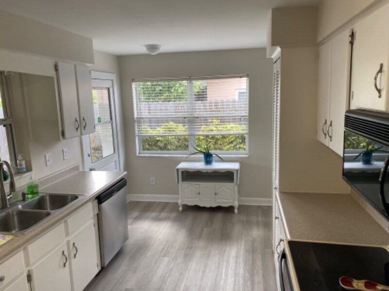 Building Photo - 13826 Antigua Dr