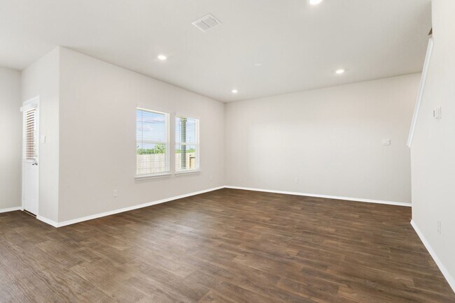 Building Photo - 14736 Childress Fls