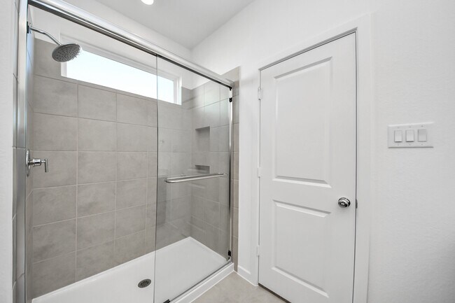 Building Photo - 9026 Selwyn Pointe Wy