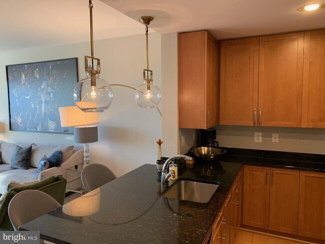 Building Photo - 4101 Albemarle St NW
