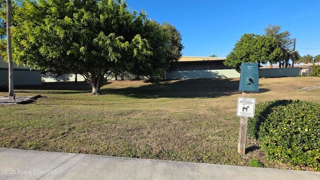 Building Photo - 1720 Murrell Rd