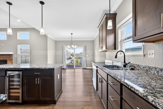 Building Photo - 4 Arancio Ct
