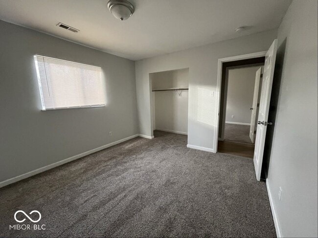 Building Photo - 1602 S Grant Ave