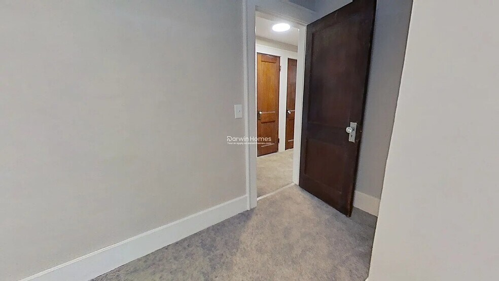 Building Photo - 49 Jackson St