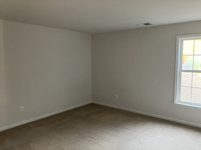 Building Photo - 5622 Arrowfield Terrace