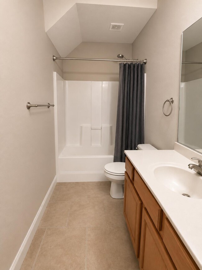 Building Photo - 7420 Arratt Ct