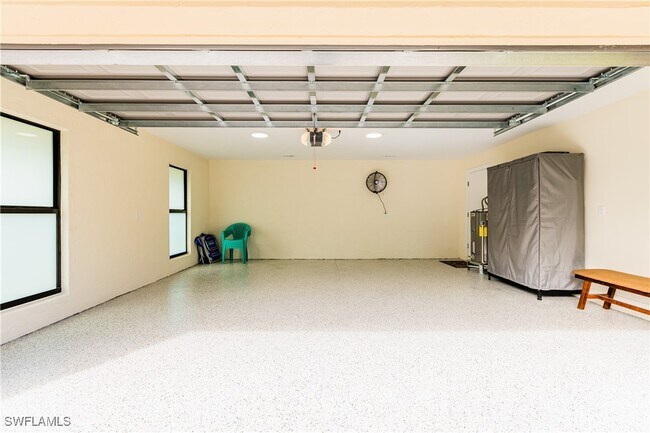 Building Photo - 3511 17th Ave SW