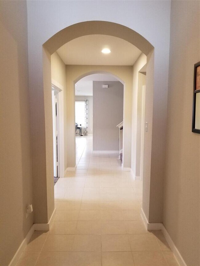 Building Photo - Stunning 5 beds 3 baths in Fort Worth!