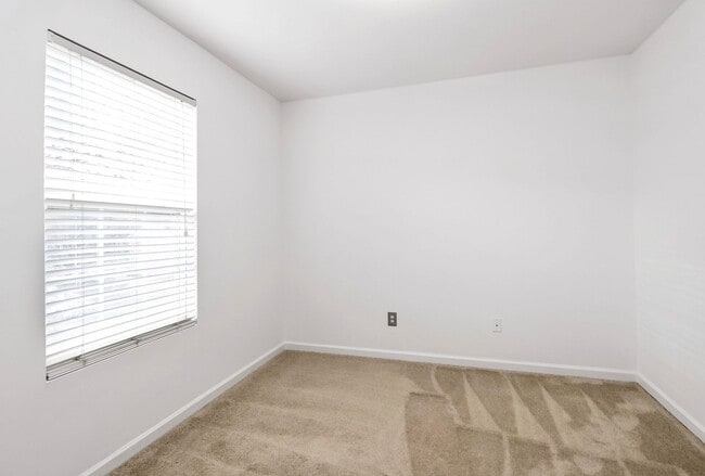 Building Photo - 3 Bed/2 Bath Home for RENT