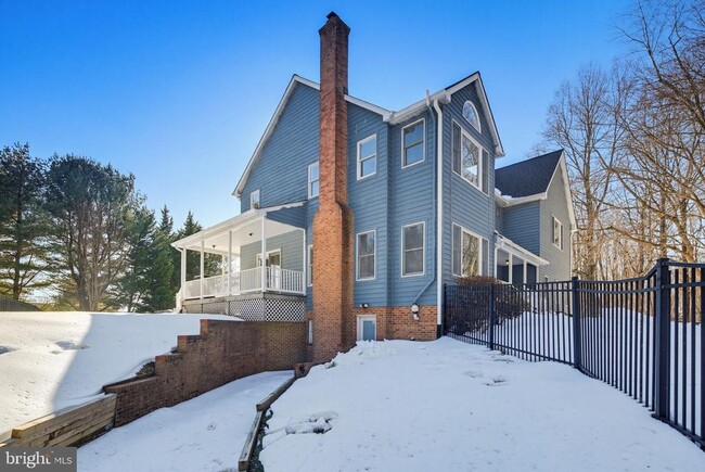 Building Photo - 13835 Burntwoods Rd