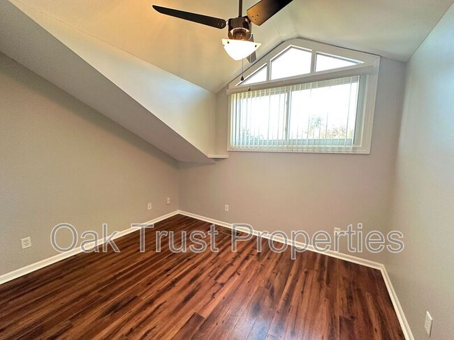 Building Photo - 4449 Great Oak Dr