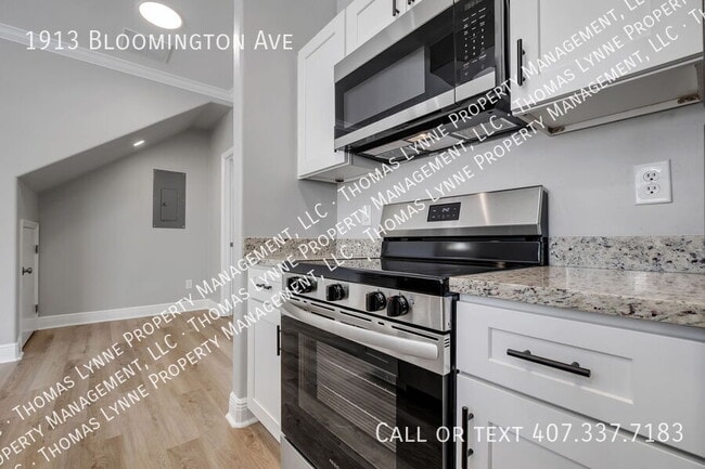 Building Photo - 1913 Bloomington Ave