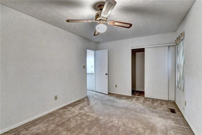 Building Photo - 3241 Shadow Walk Ln