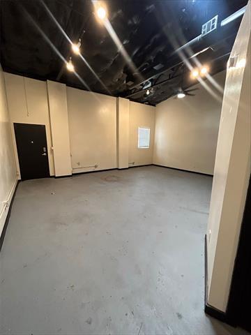 Building Photo - 2007 S Ervay St